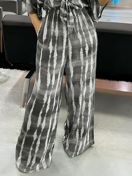 V-neck lace-up print loose jumpsuit HW5C6QMUBY - Fashion