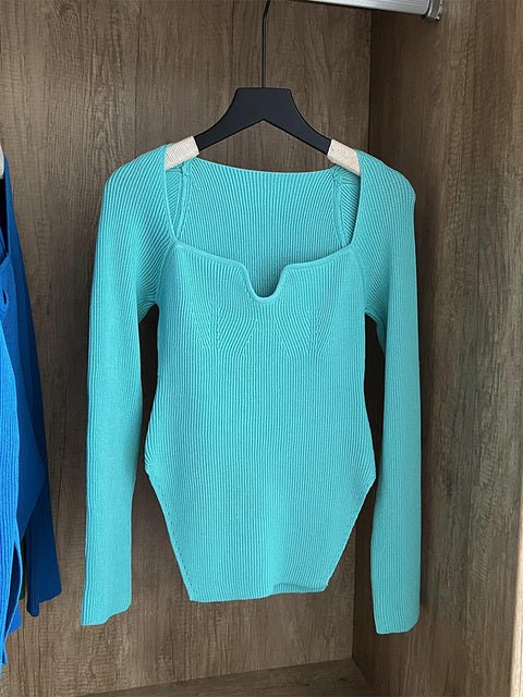 Woman's Long Sleeve Knitted Pullover - Fashion